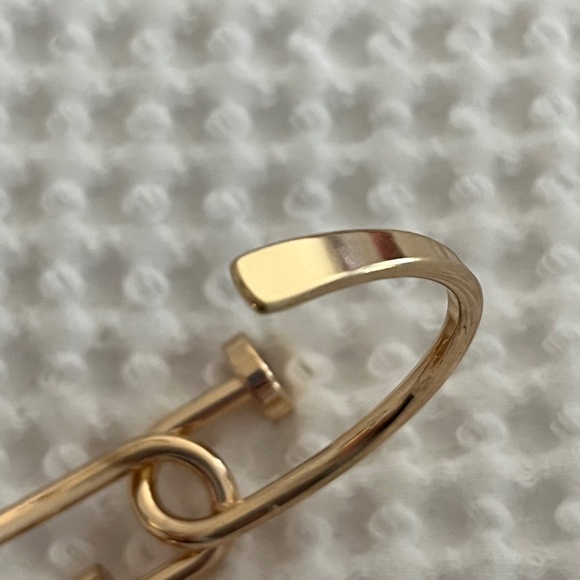 New Gold Tone Nail Twist Cuff Bracelet - Picture 7 of 15